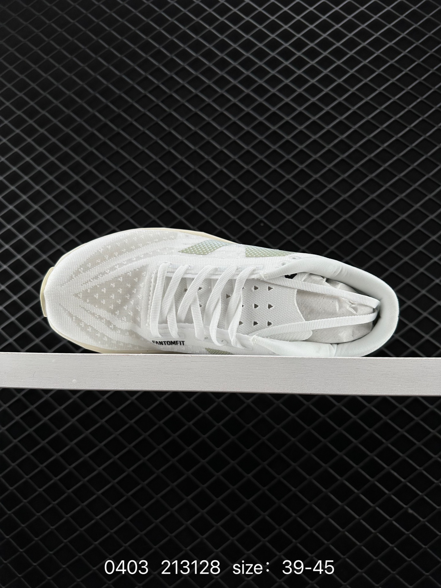 New Balance FuelCell Rebel v4 Preview